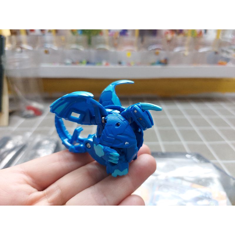 Đấu trường Bakugan kèm 1 nhân vật Bakugan