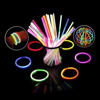 20 que phát sáng vòng dạ quang