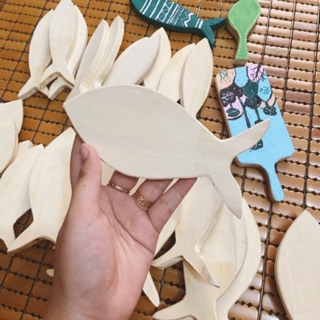 Cá gỗ decor (đã đục lỗ) KT 12->17cm