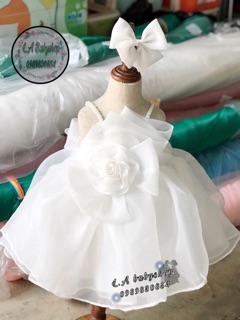 Váy công chúa hoa hồng