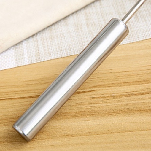 Cây đánh trứng có trục xoay tự động thông minh chất liệu inox 26cmClovershop68