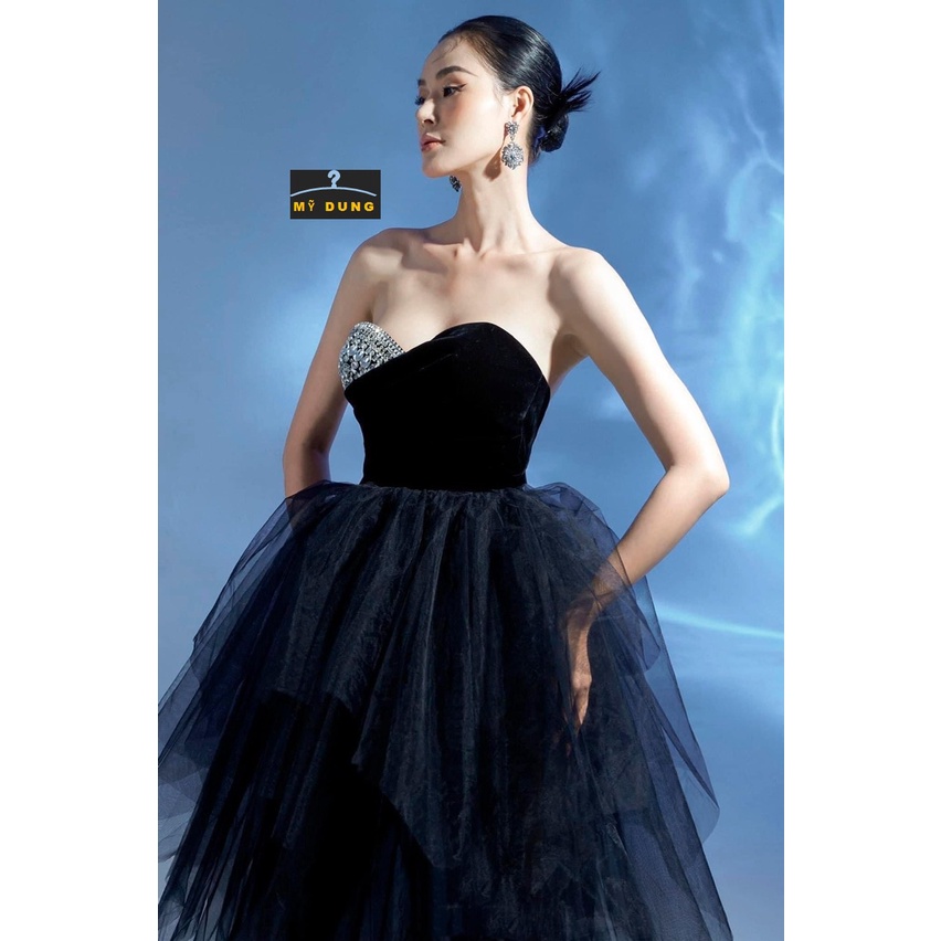 ĐẦM XOÈ 2S PHỐI LƯỚI ĐÍNH ĐÁ- LẤP LÁNH- SANG TRỌNG-TA NÓI FORM CHUẨN, ĐẸP ĐỈNH NHÉ CÁC NÀNG