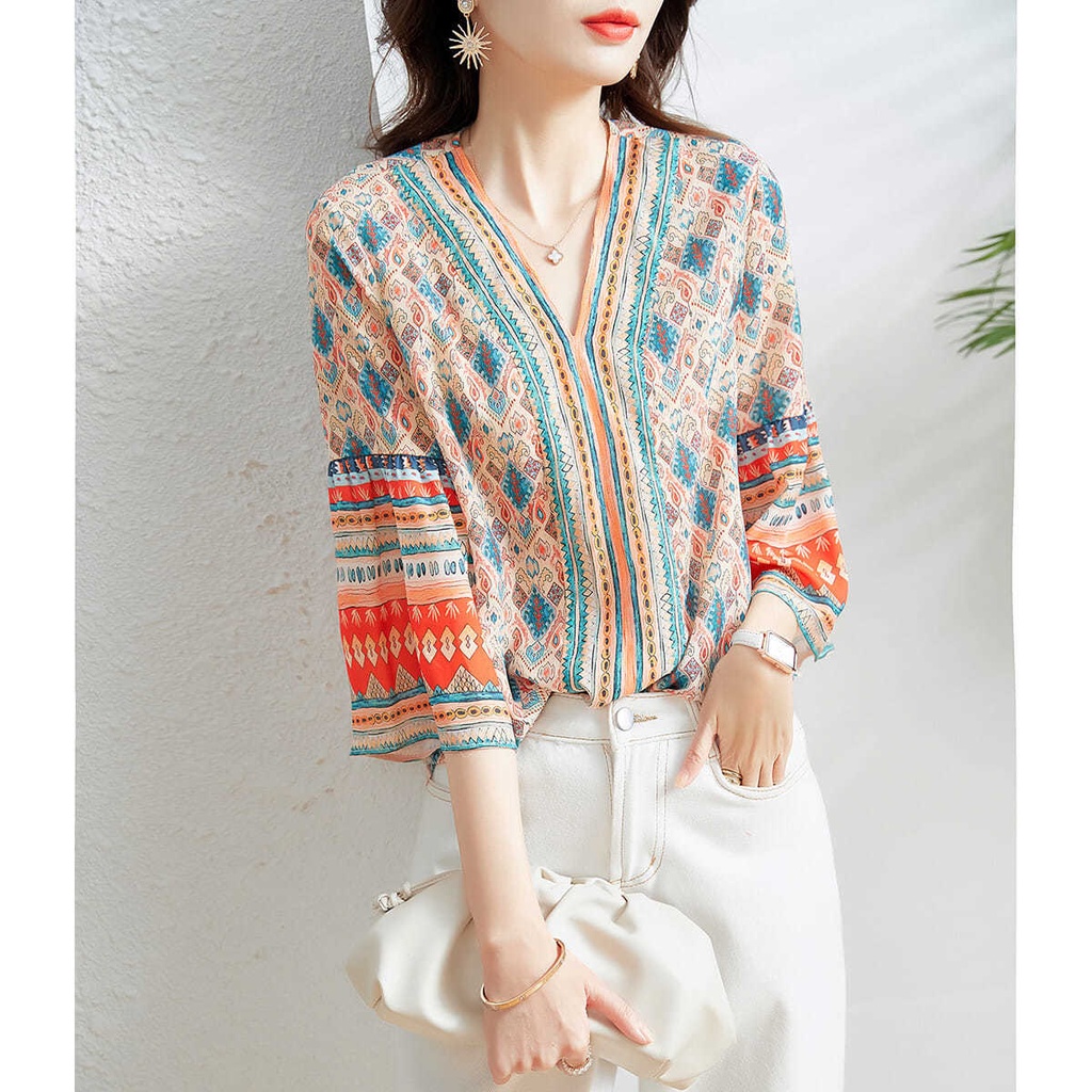 Áo Sơ Mi chiffon Tay Lửng Ống Loe Cổ Chữ V In Họa Tiết Dân Tộc Thời Trang Mùa Hè Hàng Mới Dành Cho Bạn Nữ