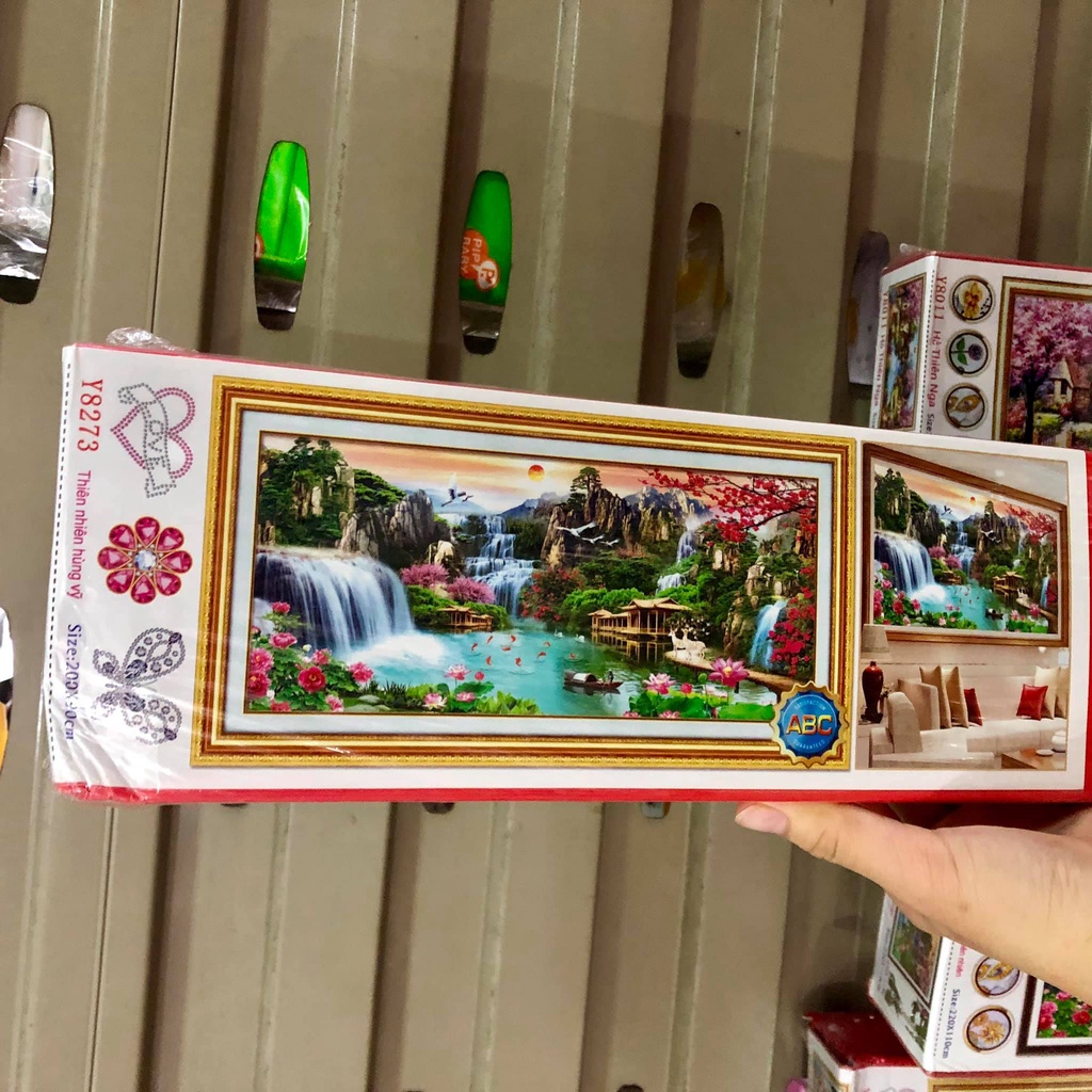 Tranh đá và thêu chữ thập phong cảnh thiên nhiên hùng vĩ
