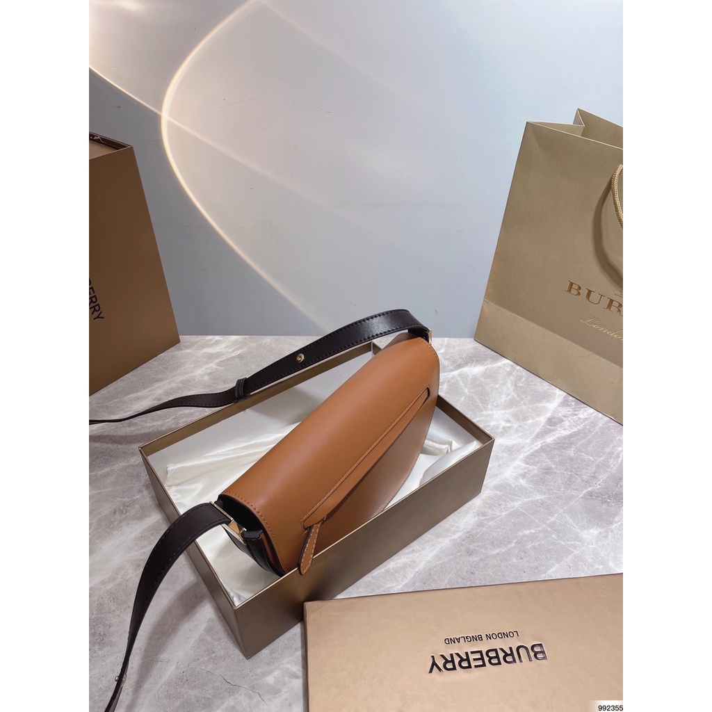Túi Đeo Chéo Burberry Thời Trang Sang Trọng Cho Nam Nữ
