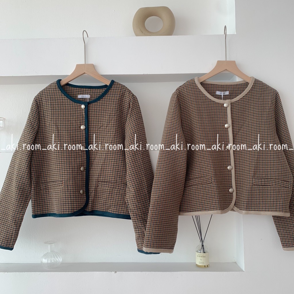 Áo khoác vest hai lớp kẻ hai màu dáng ngắn cổ tròn | BigBuy360 - bigbuy360.vn