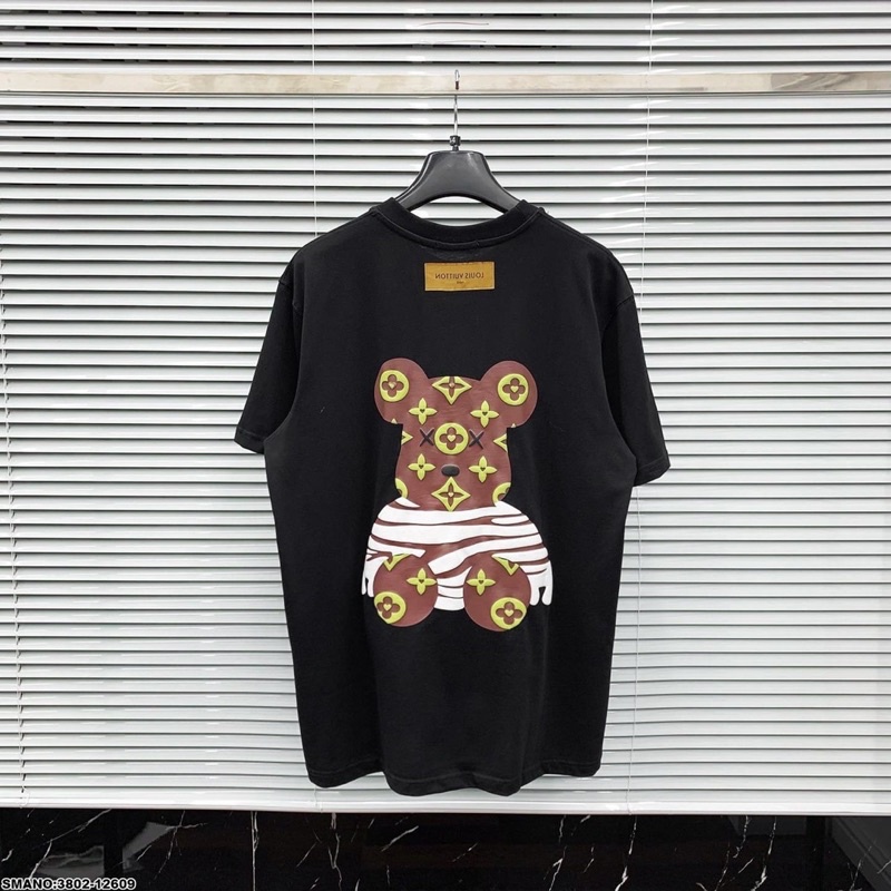 Áo phông nam LV in hình gấu Dập Nổi - Áo phông nam cao cấp SPF