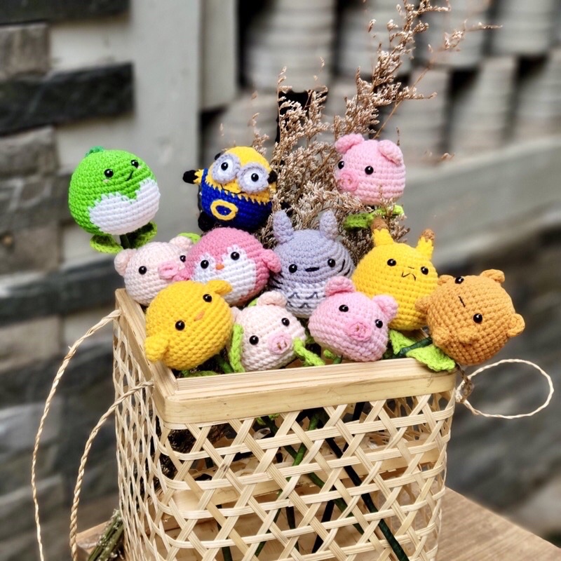 Bông hoa/móc khoá hình con vật bằng len handmade