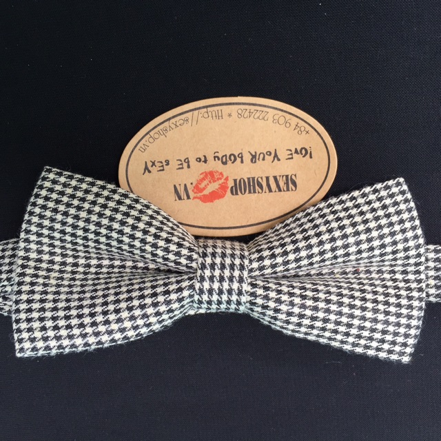 Nơ bướm nơ cài cổ áo vest