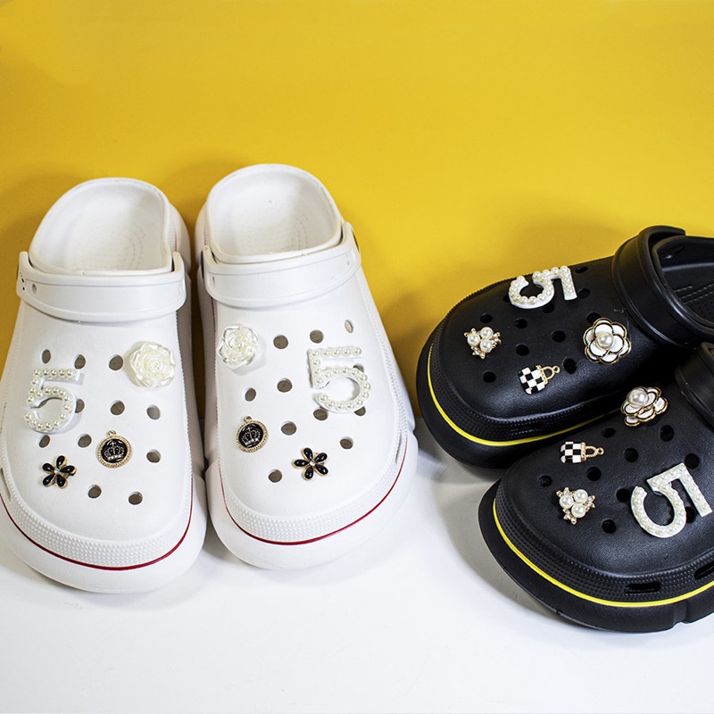 Phụ Kiện Đính Đá Trang Trí Giày Crocs Dễ Phối Đồ DIY