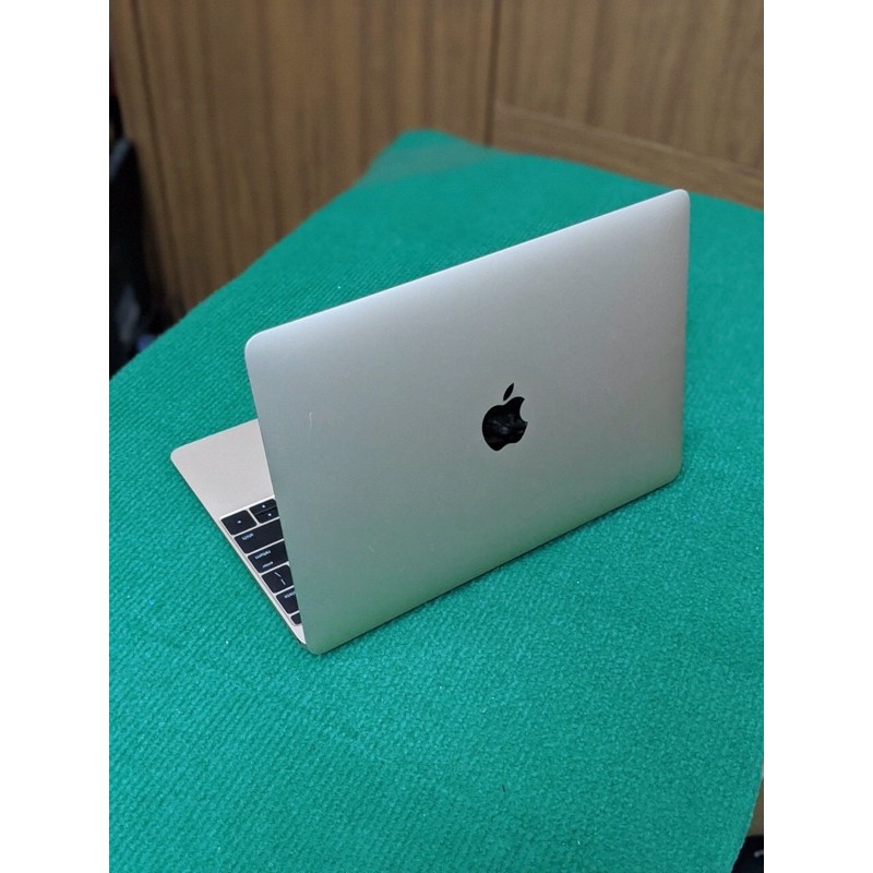 MacBook retina