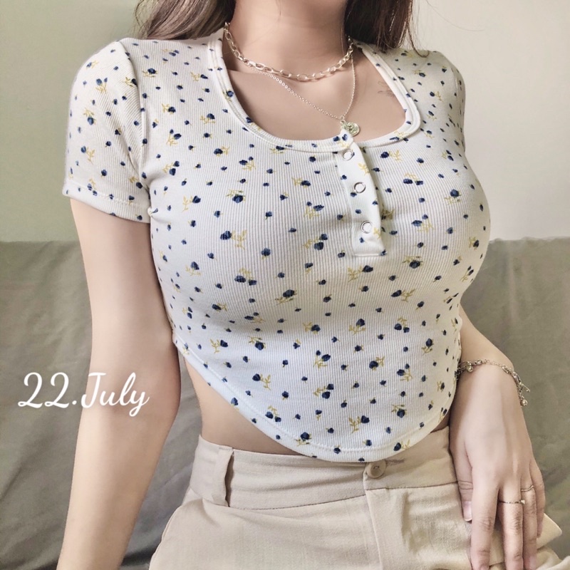 Áo croptop hoa nhí tôn dáng đỉnk kout🌼🌸🌻áo kiểu khoét eo, cổ U có nút bấm🌸🌻