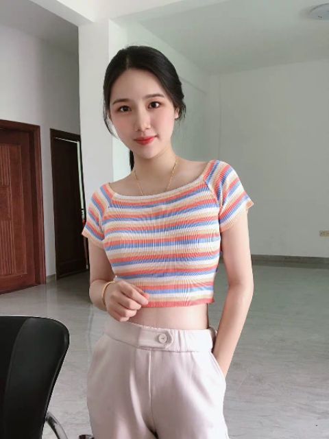 Áo croptop body sọc ngang hở vai Lisa trẻ trung mẫu hot hè 2021