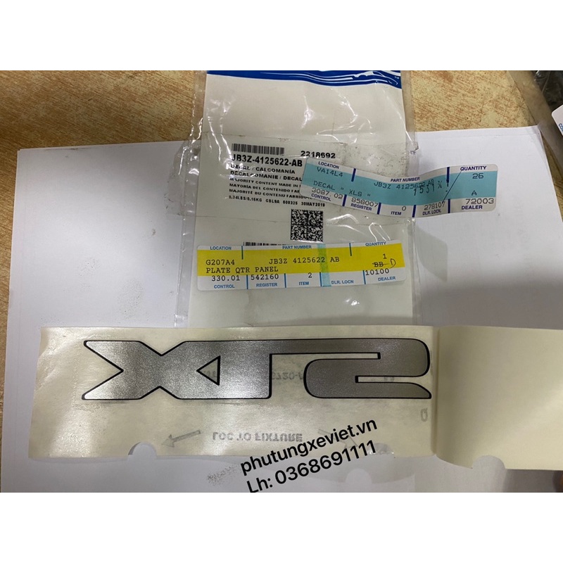 Tem chữ XLS dán cửa thùng sau Ford Ranger