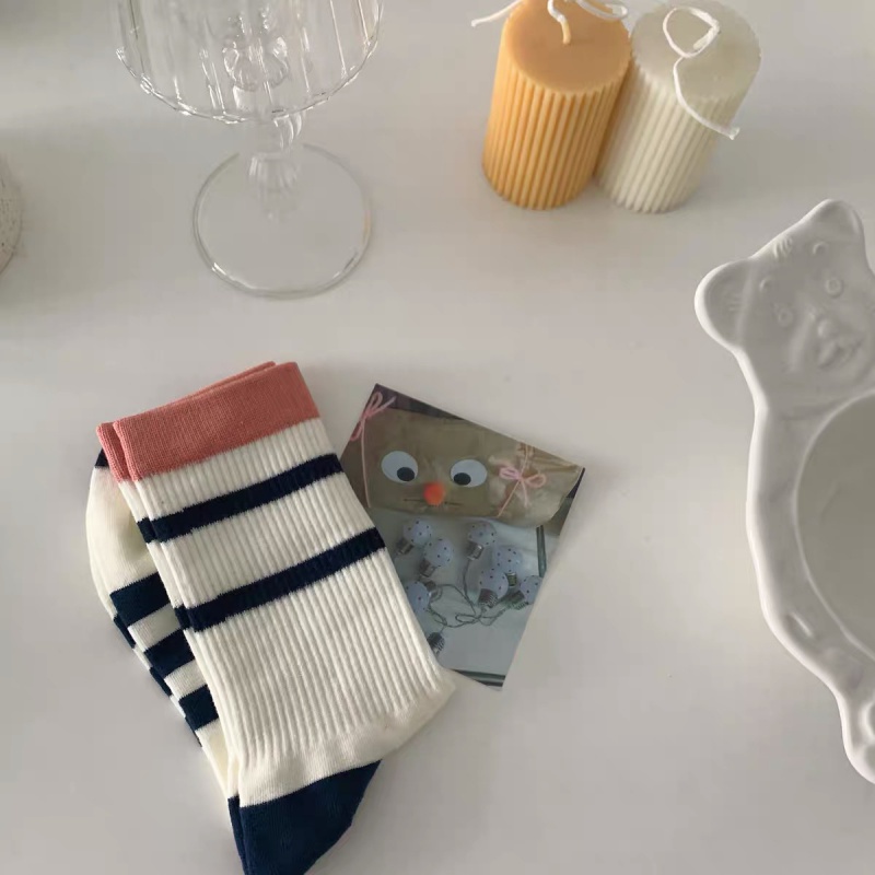 Vớ Thể Thao Thời Trang Hàn Quốc Năng Động