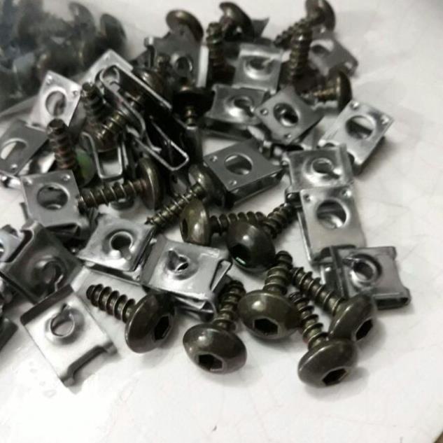 Ốc dàn áo ốc lục và pas kẹp cho xe yamaha. vctshop1