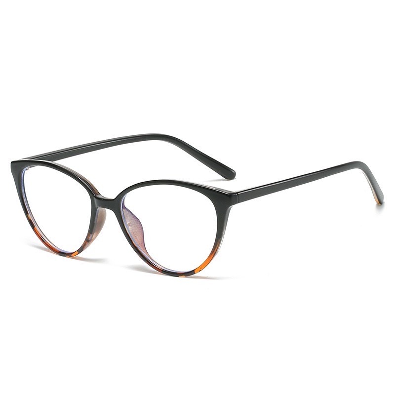 Kính mắt mèo form vừa dễ mang chống tia UV