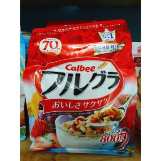 Ngũ cốc Calbee Nhật Bản 800g