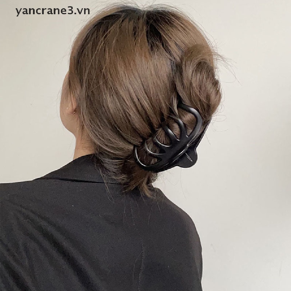 1 Kẹp Tóc Càng Cua Lớn Bằng Acrylic Màu Trơn Kiểu Hàn Quốc Cho Bạn Gái