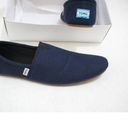 Giày Lười Toms Màu Xanh Navy Thiết Kế Cá Tính