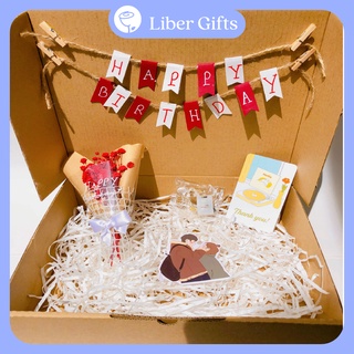 Hộp quà tặng chủ đề sinh nhật handmade🥰(bao gồm đèn+hoa +rơm + dây happy )