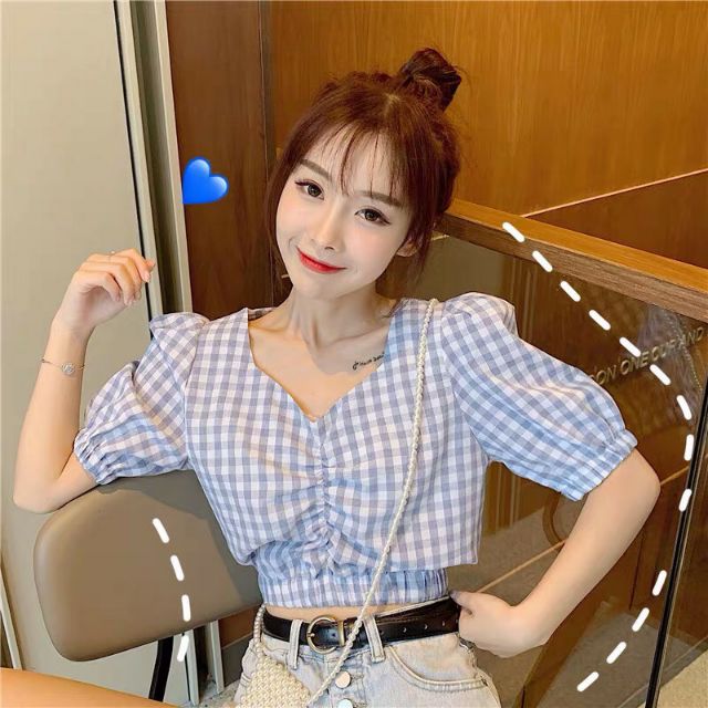 Áo croptop caro cổ v xinh
