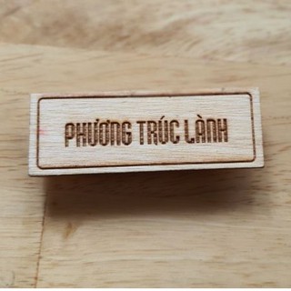 Bảng tên nhân viên gỗ