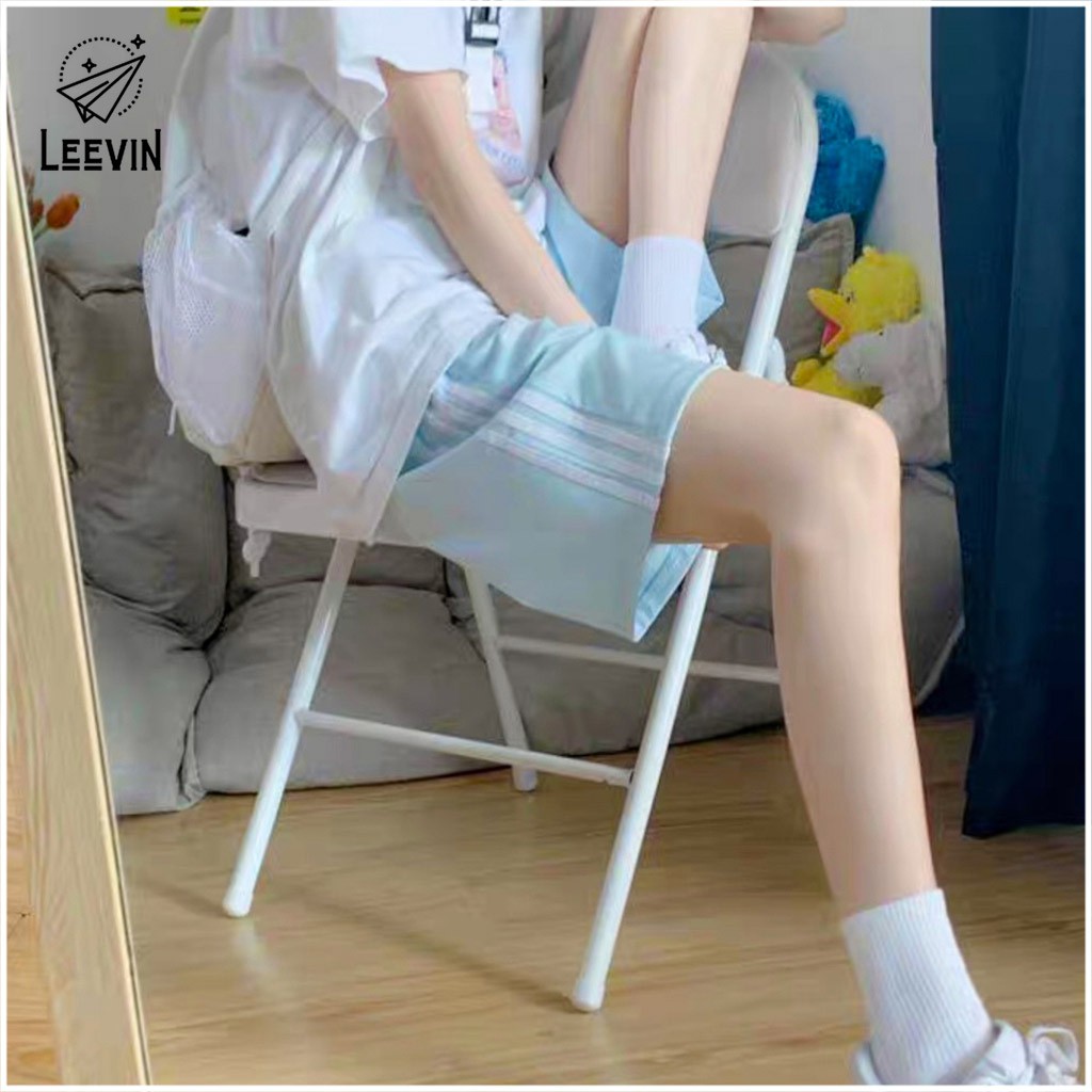 Quần Short Nam Nữ Thun 3 Sọc Form Rộng Unisex - Kiểu quần sooc đùi nữ 3 Line thể thao Leevin Store | BigBuy360 - bigbuy360.vn