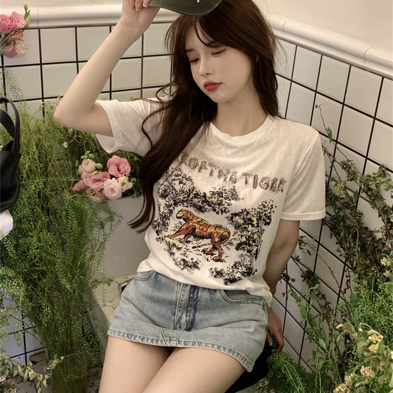 Áo Thun Tay Ngắn Màu Sắc Đơn Giản Cho Nữ