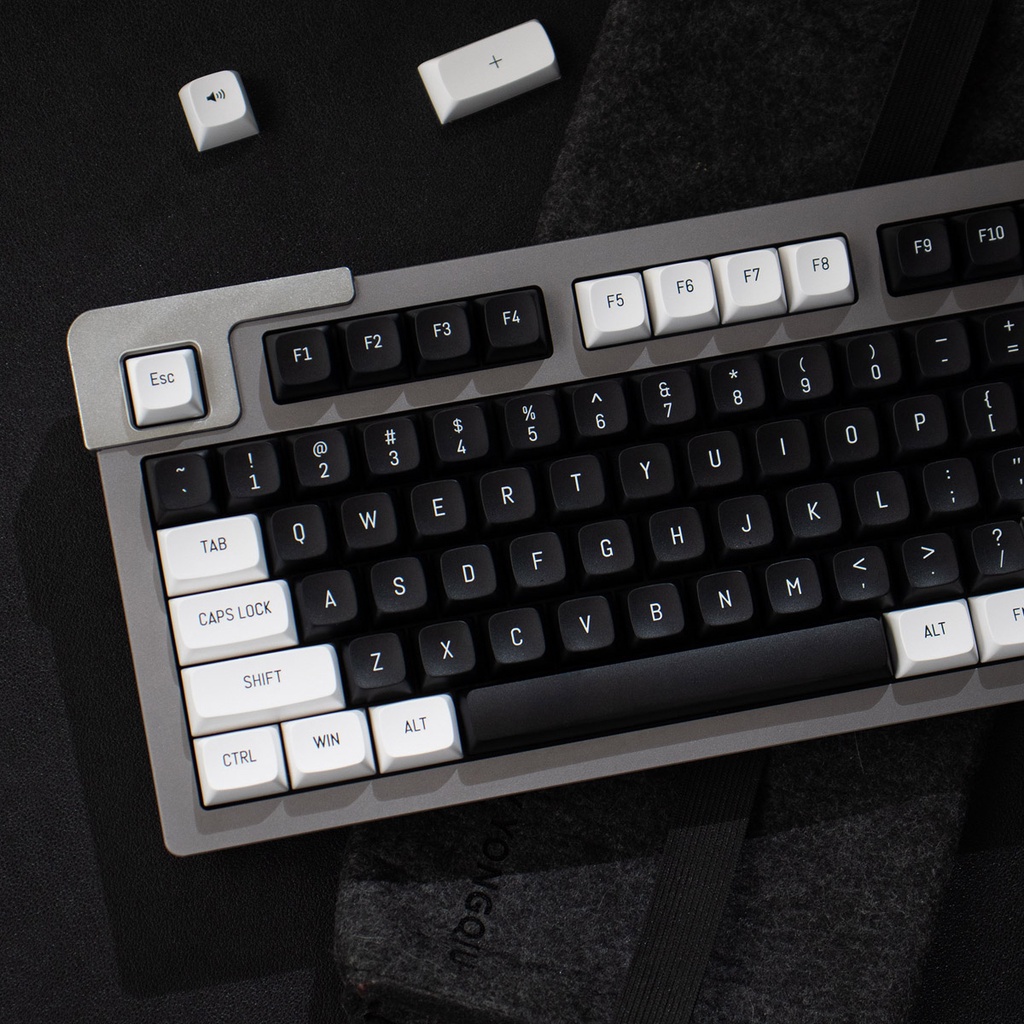 Bàn Phím Cơ 150 Phím ISO 7U Màu Trắng Đen Cho Bàn Phím Cơ GMMK Pro RK61
