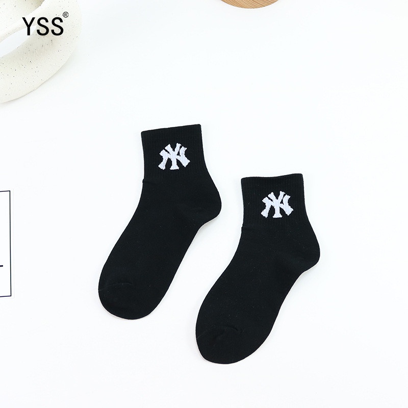 Aoki-Vớ Cotton Cổ Vừa Không Đường May Phong Cách Thể Thao Đường Phố Thời Trang Cho Nam Và Nữ