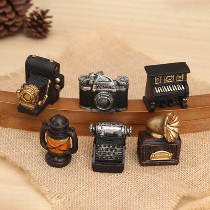 Mô Hình Máy Ảnh Cổ Điển Bằng Nhựa Resin Dùng Để Trang Trí