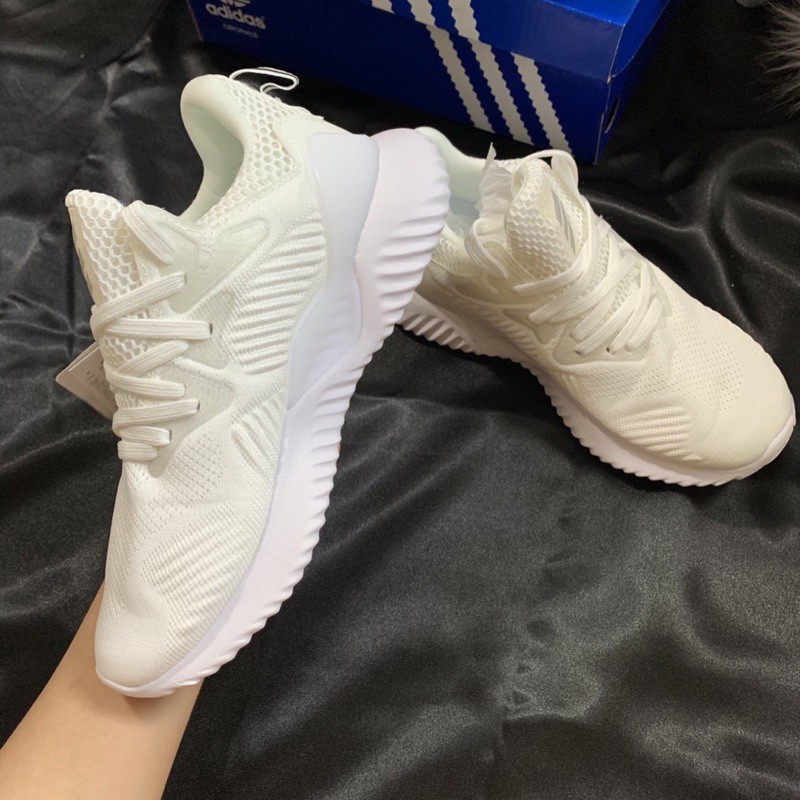 [Fullbox] Giày thể thao alphabounce trắng loại cao cấp GIẢM GIÁ 20 % ! . : : P `