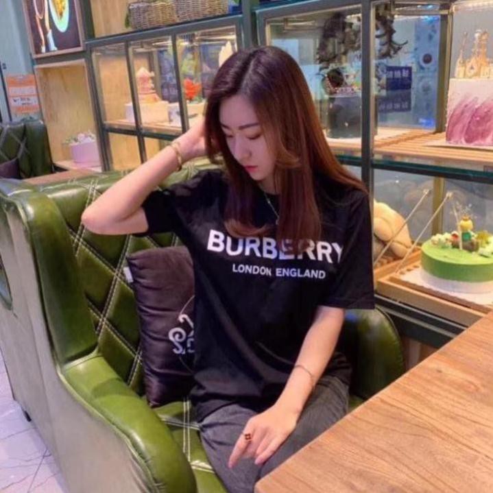 ÁO THUN NHŨ BẠCUNISEX IN CHỮ BURBERRY Áo phông cotton chất đẹp mát, áo unisex, áo phông trắng đen 68 | BigBuy360 - bigbuy360.vn