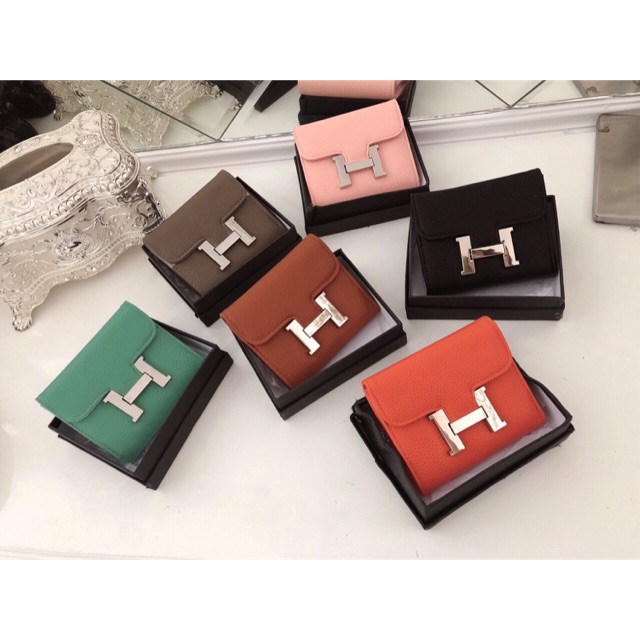 Ví bé cầm tay thời trang