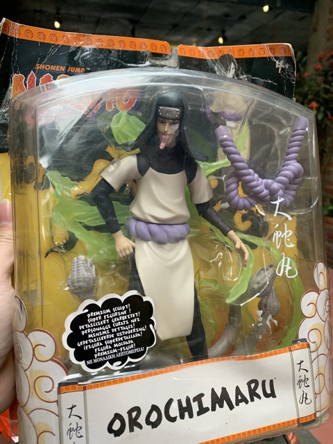 Mô hình naruto, orochimaru shonen jump chính hãng