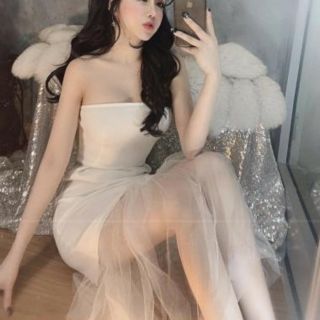 Đầm cúp dài chân váy đuôi cá phối voan