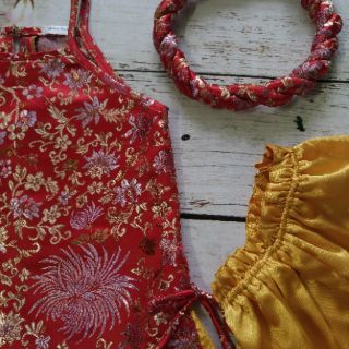 Bộ gấm hoa đỏ cho bé gái