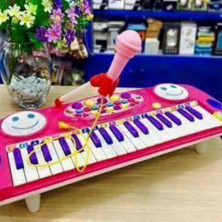 Đàn organ kèm micro