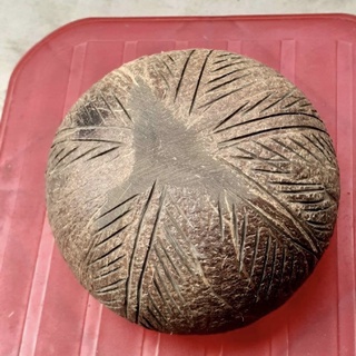 Tô gáo dừa khắc lá dừa