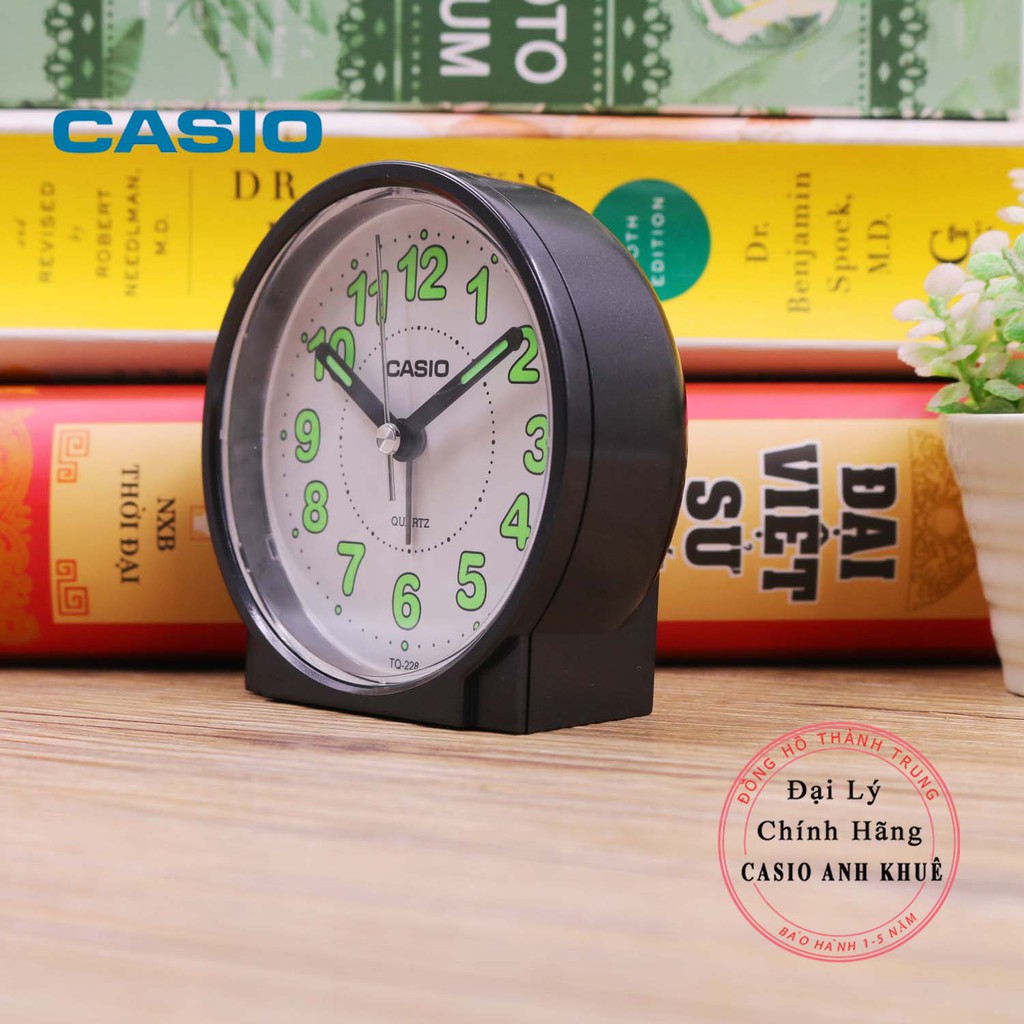 Đồng hồ để bàn Casio TQ-228-1DF báo thức, dạ quang ( 8.6 cm )