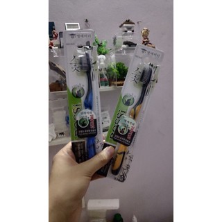 BÀN CHẢI THAN HOẠT TÍNH BOSS