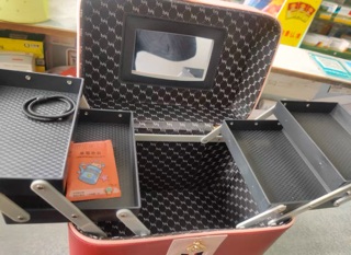 CỐP ĐỰNG PHỤ KIỆN , MỸ PHẨM ( Có Ảnh tự chụp & VIDEO )