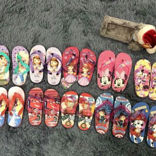 Dép xỏ ngón bé trai bé gái Disney