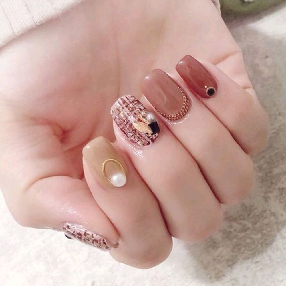 [Hàng mới về] Hộp 12 ngăn phụ kiện chuỗi xích trang trí móng 3D sang trọng