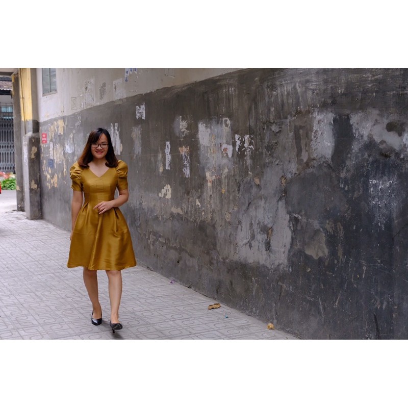 Váy xòe tay bồng dự tiệc siêu tôn dáng - Helensew | BigBuy360 - bigbuy360.vn