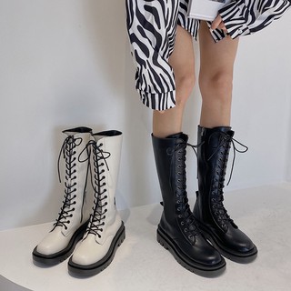 BOOT ĐÙI DA ĐẾ 4CM VIỀN ĐEN DÂY ĐEN BOOTS CAO CỔ ULZZANG NỮ