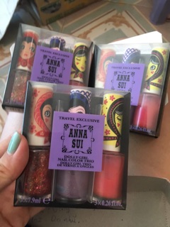 Bộ sơn móng Anna Sui Nail 