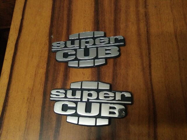 Bộ lô gô nổi Super cub new