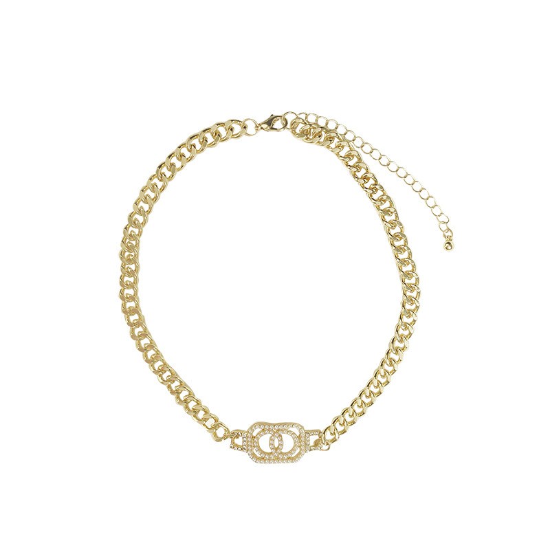 Vòng cổ Đính Ngọc Trai Giả Sang Trọng C348